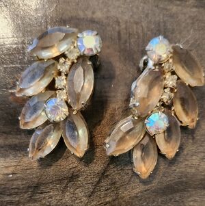 Gold-Tone Crystal Leaf Drop Clip-on Earrings